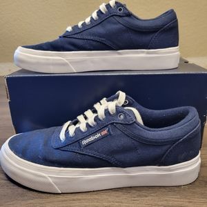 Reebok Womens Club C Sneaker - Navy - Size 7.5